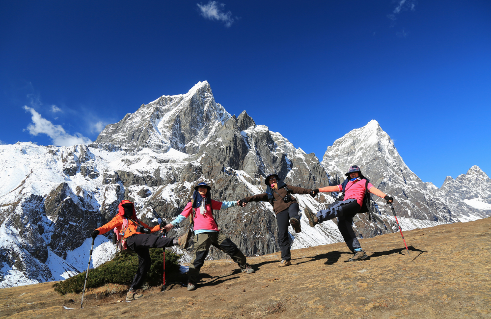 World Nomads and High-Altitude Trekking Insurance
