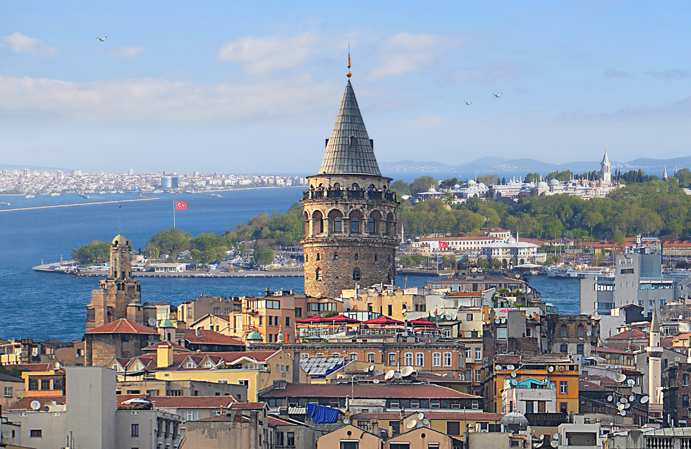 Are there any travel warnings that matter for insurance in Turkey